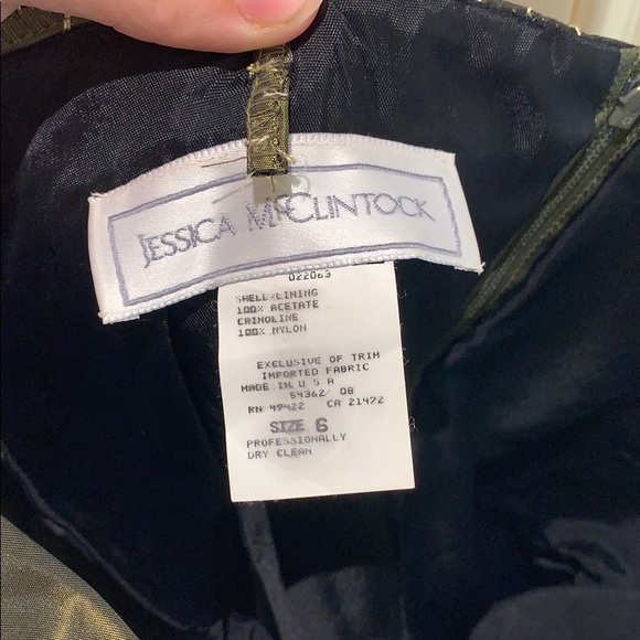 Evening gown - Picture 6 of 6